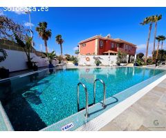 Exclusiva Villa Adosada en Villas Capitana – El Galeón, Adeje | 3 Dormitorios, Terraza, Garaje y Pis