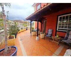 Exclusiva Villa Adosada en Villas Capitana – El Galeón, Adeje | 3 Dormitorios, Terraza, Garaje y Pis