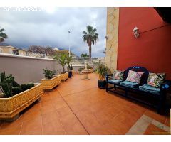 Exclusiva Villa Adosada en Villas Capitana – El Galeón, Adeje | 3 Dormitorios, Terraza, Garaje y Pis