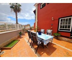 Exclusiva Villa Adosada en Villas Capitana – El Galeón, Adeje | 3 Dormitorios, Terraza, Garaje y Pis