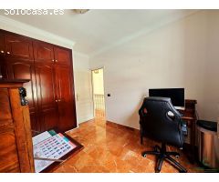 Exclusiva Villa Adosada en Villas Capitana – El Galeón, Adeje | 3 Dormitorios, Terraza, Garaje y Pis