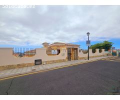 Oportunidad única: Chalet para reformar con terraza y garaje