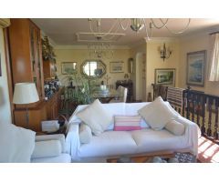 Magnifica Villa de 5 dormitorios en Urb El Coto