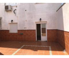 Piso y garaje en venta en Calle Villafranca, Bajo, 06200, Almendralejo