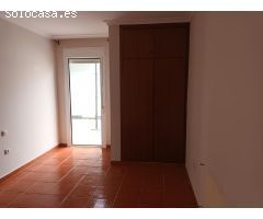 VIVIENDA EN VENTA EN VALDELACALZADA