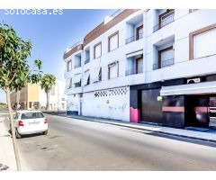 EN VENTA LOCAL COMERCIAL EN MONTIJO