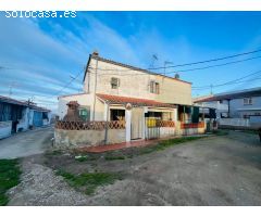 VENTA DE CASA CON TERRENO