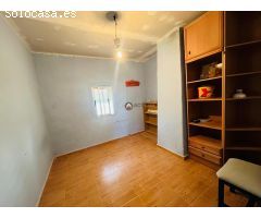VENTA DE CASA CON TERRENO