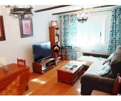 VENTA DE ADOSADO EN RESIDENCIAL GREDOS.