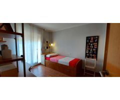 Villa 4 dormitorios dobles, sótano, piscina y muy cerca de todos los servicios en Calpe (Costa Blanc