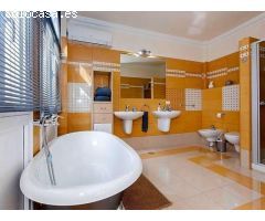 Villa de Lujo en Venta en Adeje, Santa Cruz de Tenerife