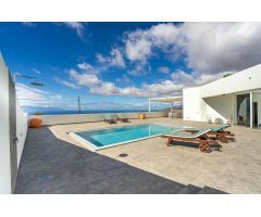 Villa de Lujo en Venta en Tejina, Santa Cruz de Tenerife