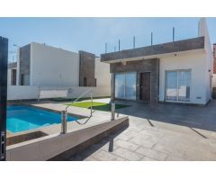 Chalet en Venta en Orihuela, Alicante