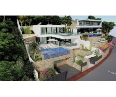villa Obra nueva con 5 dormitorios y magníficas vistas al mar en Calpe (Costa Blanca)