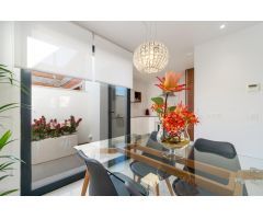 Chalet en Venta en Los Montesinos, Alicante