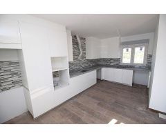 Chalet en Venta en Pinoso, Alicante