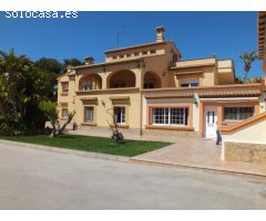 FINCA LUJO CON 11.000 m² DE TERRENO EN CALPE/TEULADA (COSTA BLANCA)