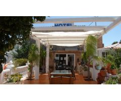 Hotel de 2 estrellas con instalaciones totalmente nuevas y piscina en Calpe (Costa Blanca)