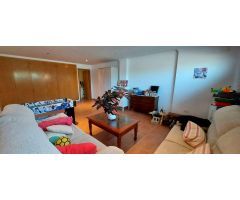 Villa 4 dormitorios dobles, sótano, piscina y muy cerca de todos los servicios en Calpe (Costa Blanc
