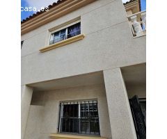 Duplex con piscina comunitaria, zona Carrefour, en Torrevieja (Costa Blanca Sur)