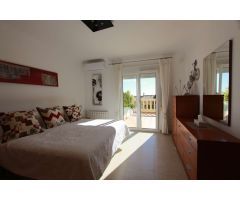 SE VENDE EN CALPE, VILLA CON VISTAS AL MAR