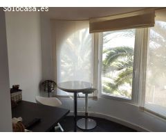VILLA DE LUJO, TODO DE PRIMERA CALIDAD Y CON VISTAS AL MAR EN UNA URBANIZACIÓN MUY PRIVILEGIADA DE C