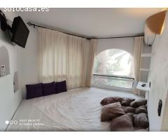 VILLA DE LUJO, TODO DE PRIMERA CALIDAD Y CON VISTAS AL MAR EN UNA URBANIZACIÓN MUY PRIVILEGIADA DE C