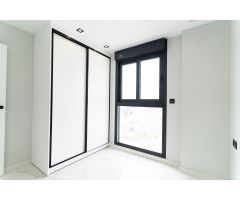 Chalet en Venta en Pilar de la Horadada, Alicante