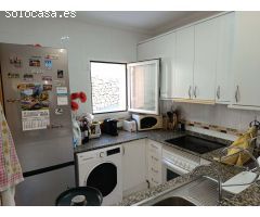 Adosado con piscina comunitaria, garaje y jardín en Calpe (Costa Blanca)
