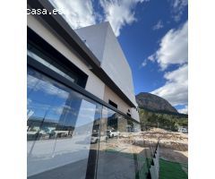 Chalet en Venta en Polope, Alicante
