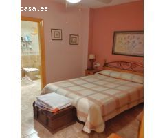 Piso amplio 5 dormitorios junto a todos los servicios en Calpe-Alicante (Costa Blanca Norte)
