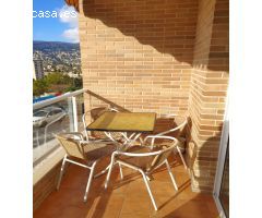 Piso amplio 5 dormitorios junto a todos los servicios en Calpe-Alicante (Costa Blanca Norte)