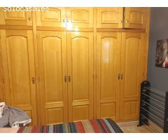 Piso amplio 5 dormitorios junto a todos los servicios en Calpe-Alicante (Costa Blanca Norte)