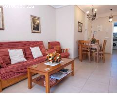 Apartamento con piscina, parking y trastero a sólo 250 m del mar en Calpe (Alicante)