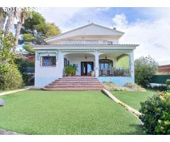 Chalet en Venta en La Platja de Calafell, Tarragona
