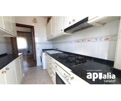 PISO DE 4 HABITACIONES EN LA CREU DE BARBERÀ