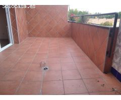 AVDA. MATADEPERA-DÚPLEX CON TERRAZA A PIE DE COMEDOR, ASCENSOR y PARKING
