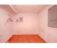 VENTA CASA SIN POSESIÓN