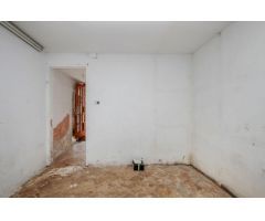 VENTA CASA SIN POSESIÓN