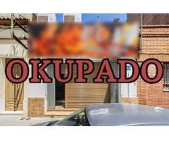 CASA OKUPADA C/CERDANYOLA SABADELL
