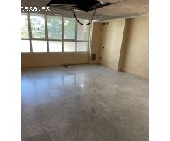 LOCAL COMERCIAL EN RONDA COLLSALARCA
