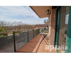 PISO EN SENTMENAT CON ZONA COMUNITARIA Y PISCINA