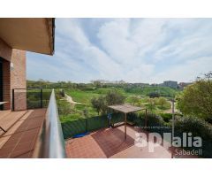 PISO EN SENTMENAT CON ZONA COMUNITARIA Y PISCINA
