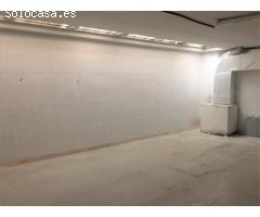 LOCAL COMERCIAL EN LA MAURINA