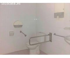 LOCAL COMERCIAL EN LA MAURINA