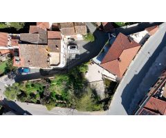 CASA SEÑORIAL EN EL CENTRO DE VACARISSES, CON JARDÍN, VISTAS Y MUCHISIMAS POSIBILIDADES