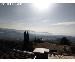 Magnifico chalet en Monte de Los Almendros con vistas al Mar