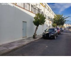 Local en venta a 100metros del paseo Marítimo de Salobreña