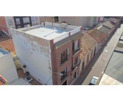 ¡Oportunidad Única! Impresionante Vivienda Tipo Tríplex en el Corazón de La Unión