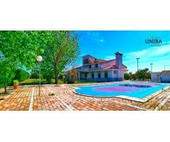 Excelente chalet con finca de regadío de 31Ha